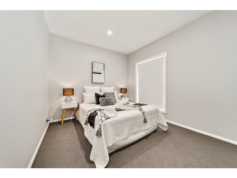 6 Rockley Parade, Googong NSW 2620