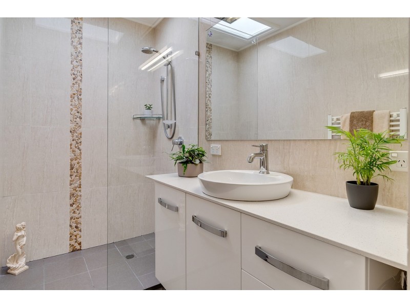 8 Schlich Street, Yarralumla ACT 2600