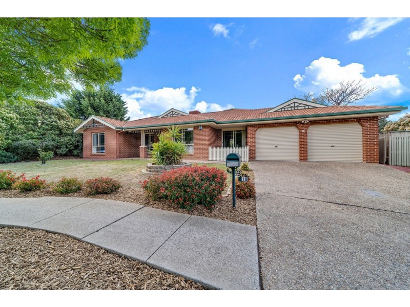 10 Burrumarra Avenue, Ngunnawal ACT 2913