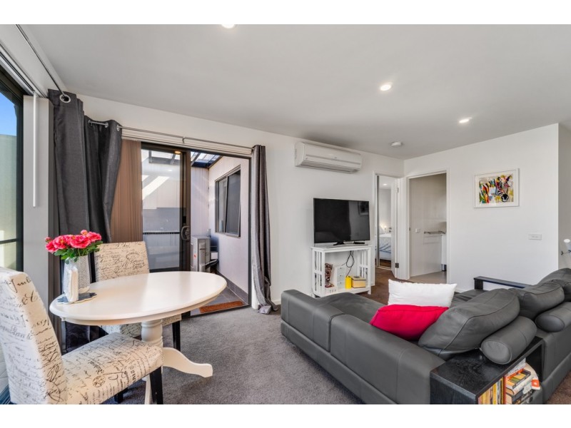 2/6 Sapling Street, Harrison ACT 2914