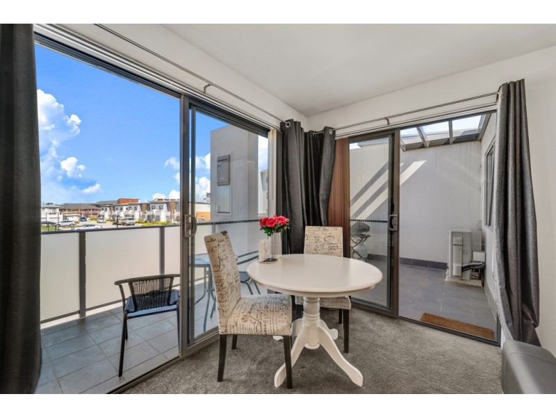 2/6 Sapling Street, Harrison ACT 2914
