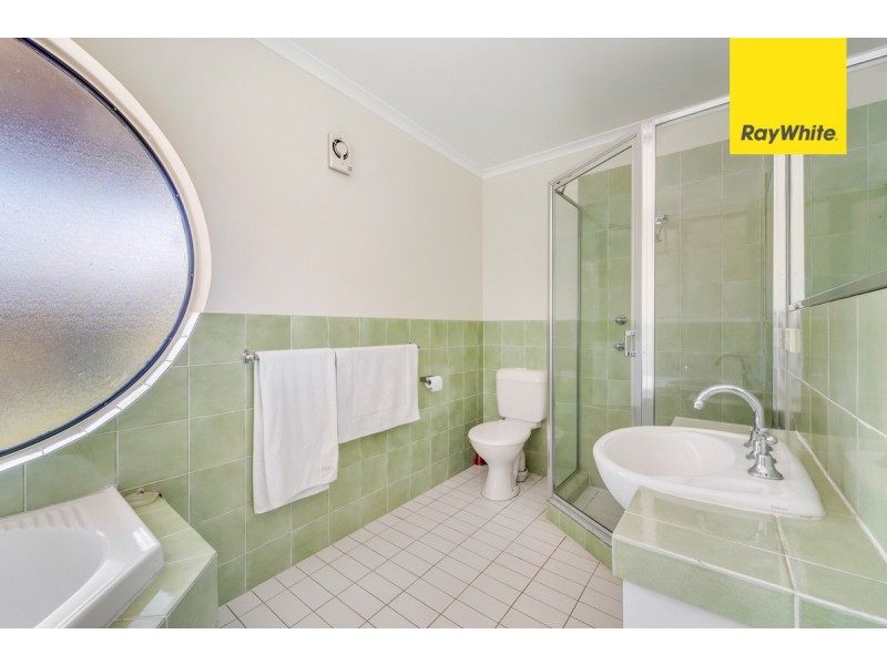 1 Carnall Place, Holt ACT 2615