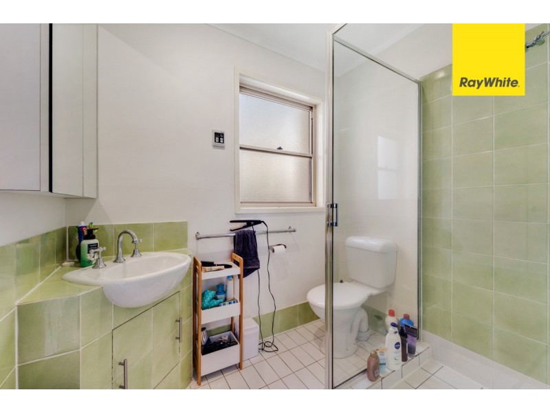 1 Carnall Place, Holt ACT 2615