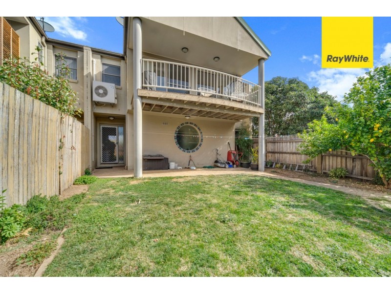 1 Carnall Place, Holt ACT 2615