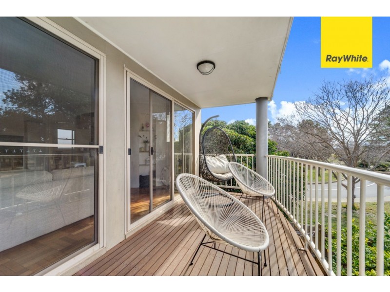 1 Carnall Place, Holt ACT 2615