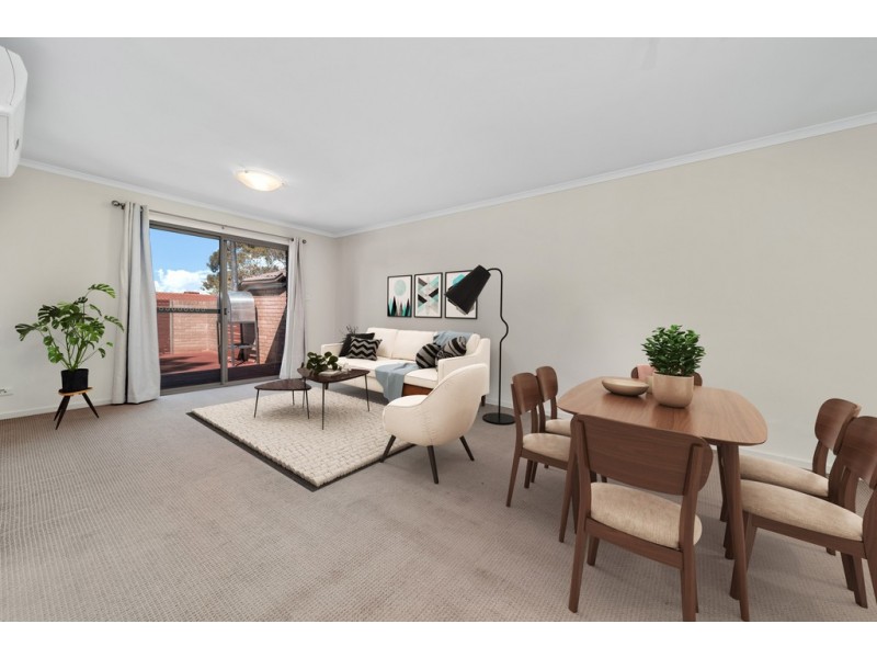 16 Castley Circuit, Kambah ACT 2902