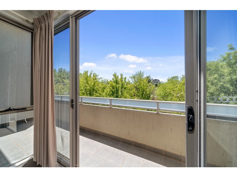 16/10-12 Randell Street, Dickson ACT 2602