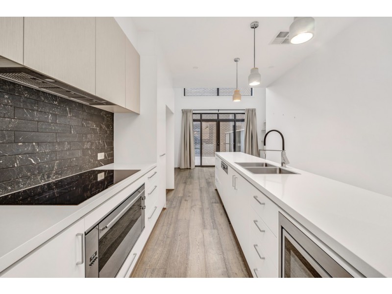 4/4 Berrigan Crescent, O’connor ACT 2602