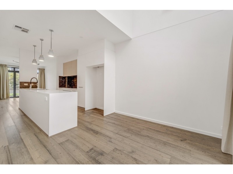 4/4 Berrigan Crescent, O’connor ACT 2602