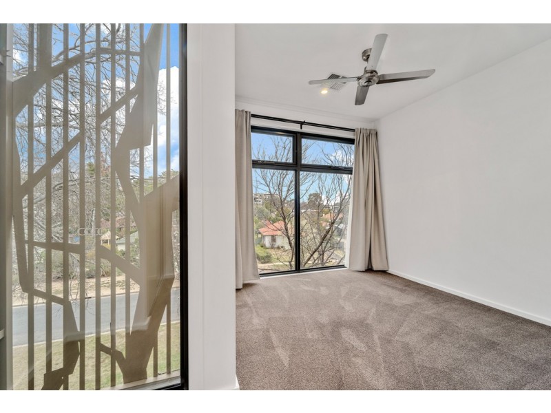 4/4 Berrigan Crescent, O’connor ACT 2602