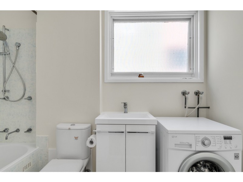 6/7 McGee Place, Pearce ACT 2607