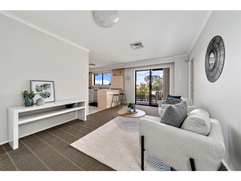 11 Merfield Place, Giralang ACT 2617