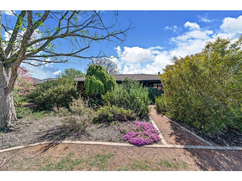 27 Challinor Crescent, Florey ACT 2615