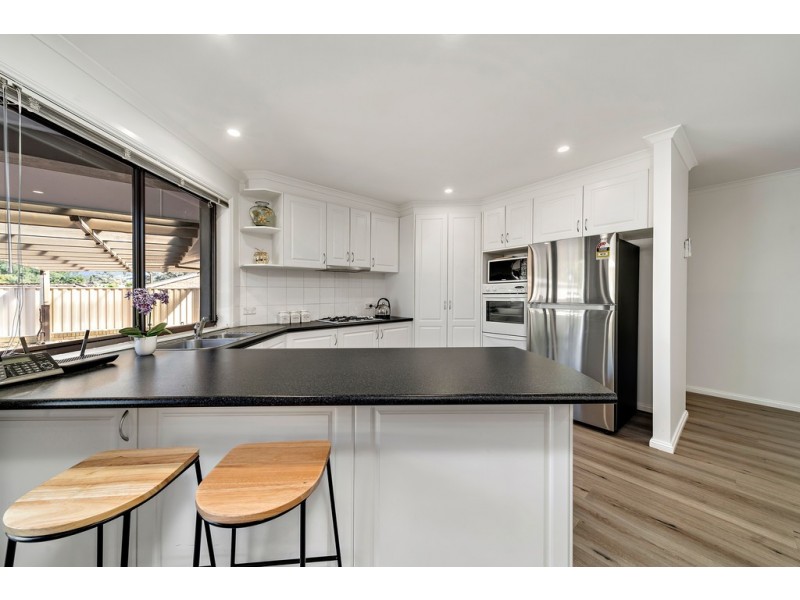 15 Wolff Crescent, Latham ACT 2615