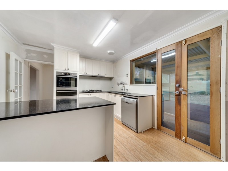 31 Mathieson Crescent, Weetangera ACT 2614