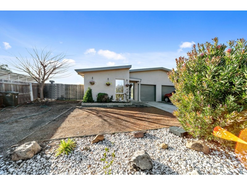 5 De Gruchy Place, Macgregor ACT 2615