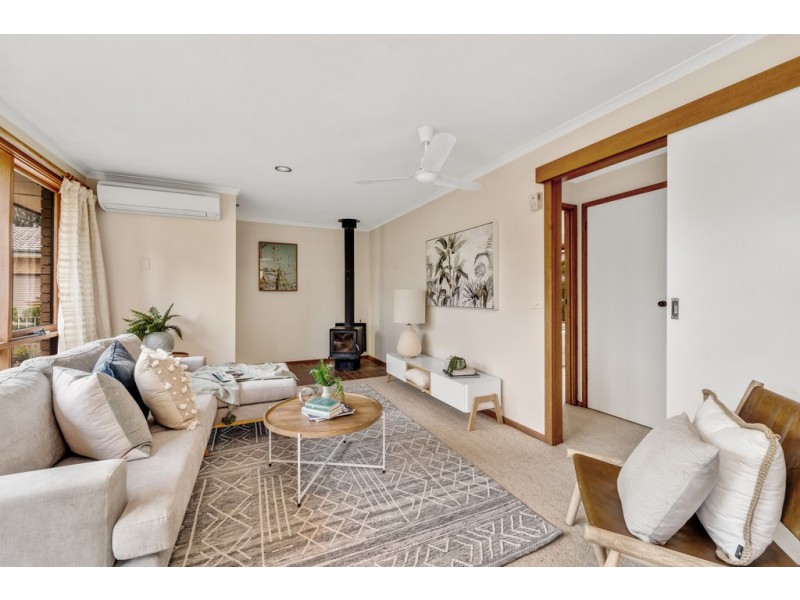 4 Morphy Place, Cook ACT 2614