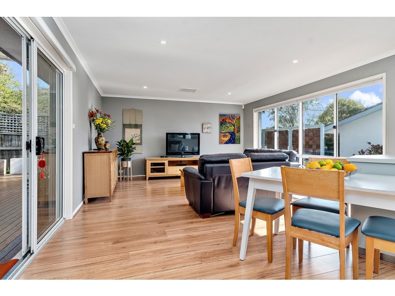 4 Munro Street, Curtin ACT 2605