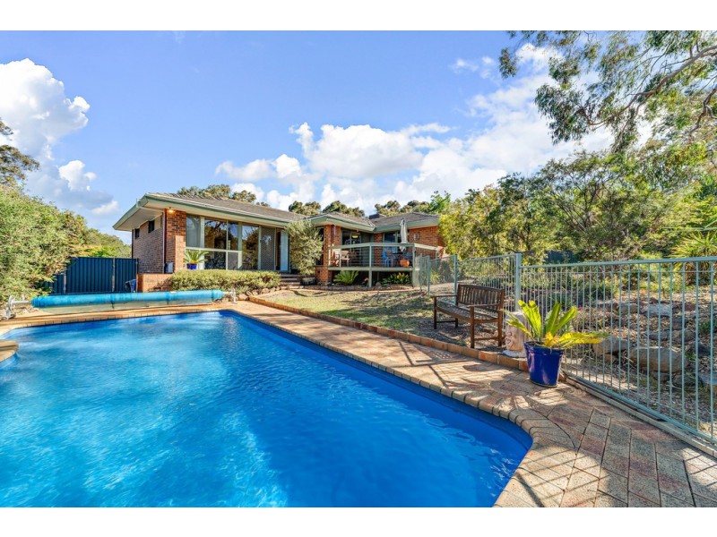 16 Harcourt Street, Weetangera ACT 2614