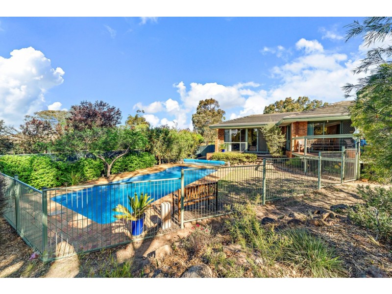 16 Harcourt Street, Weetangera ACT 2614