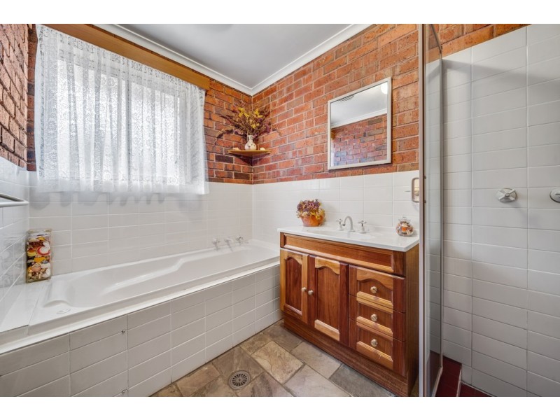 80 Gurrang Avenue, Ngunnawal ACT 2913