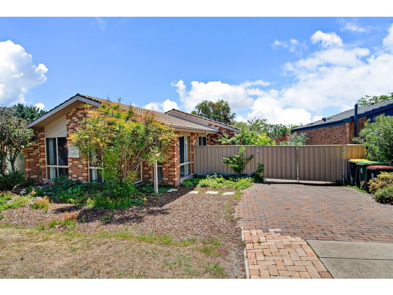 118 Pockett Avenue, Banks ACT 2906