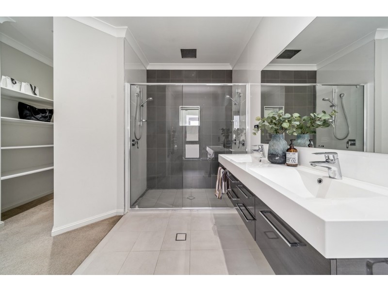 13 Luehmann Street, Page ACT 2614