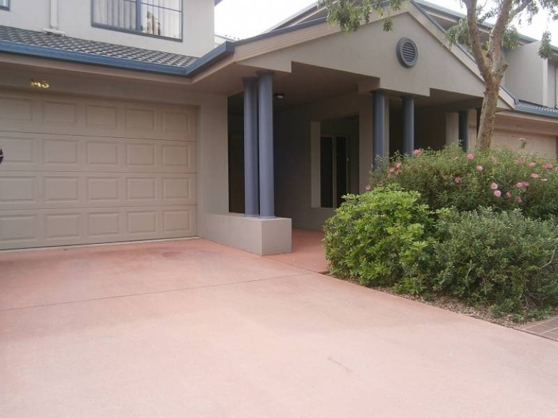 143/50 Ellenborough Street, Lyneham ACT 2602