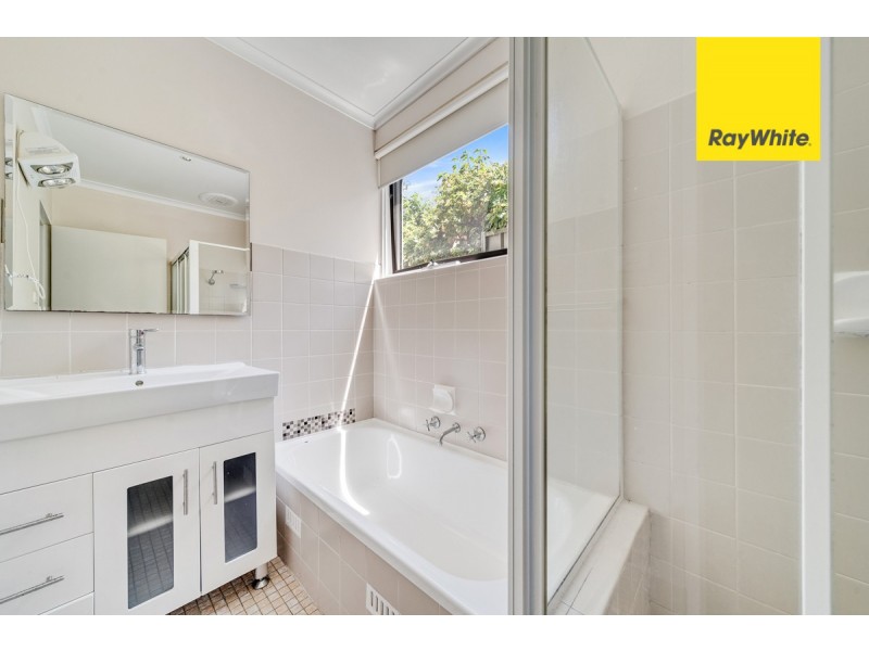 20B Wenholz Street, Farrer ACT 2607