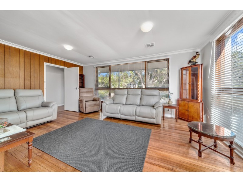 13 Bandjalong Crescent, Aranda ACT 2614