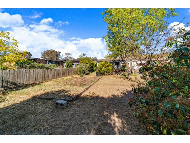 13 Bandjalong Crescent, Aranda ACT 2614