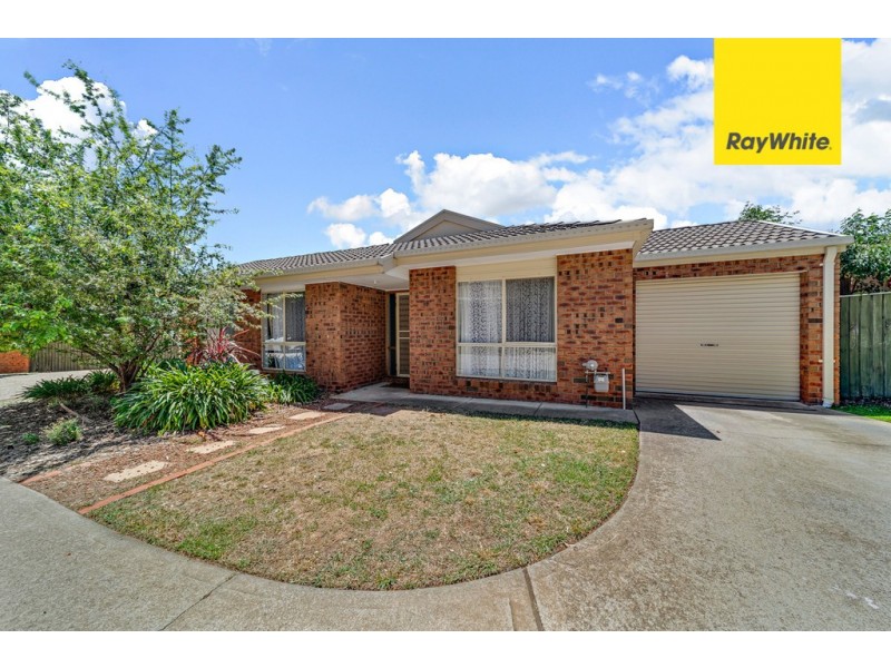 18/74 Britten Jones Drive, Holt ACT 2615