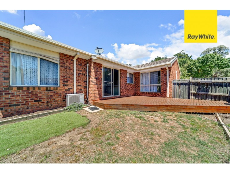 18/74 Britten Jones Drive, Holt ACT 2615