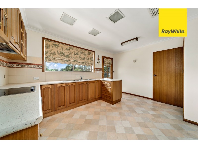 17 Mayo Street, Weetangera ACT 2614