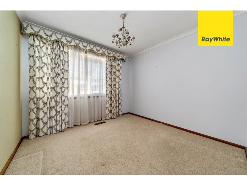 17 Mayo Street, Weetangera ACT 2614