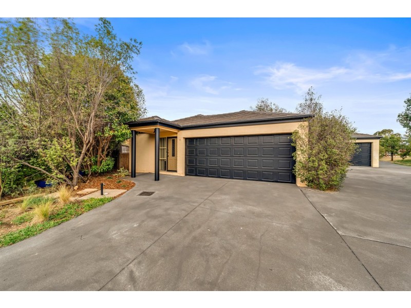 1/7 Cato Place, Dunlop ACT 2615