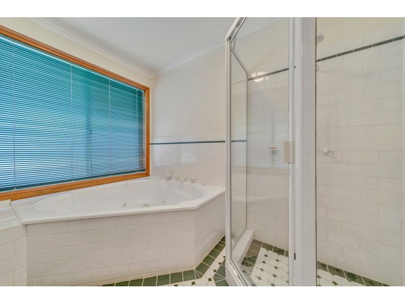 6 Anne Clarke Avenue, Nicholls ACT 2913