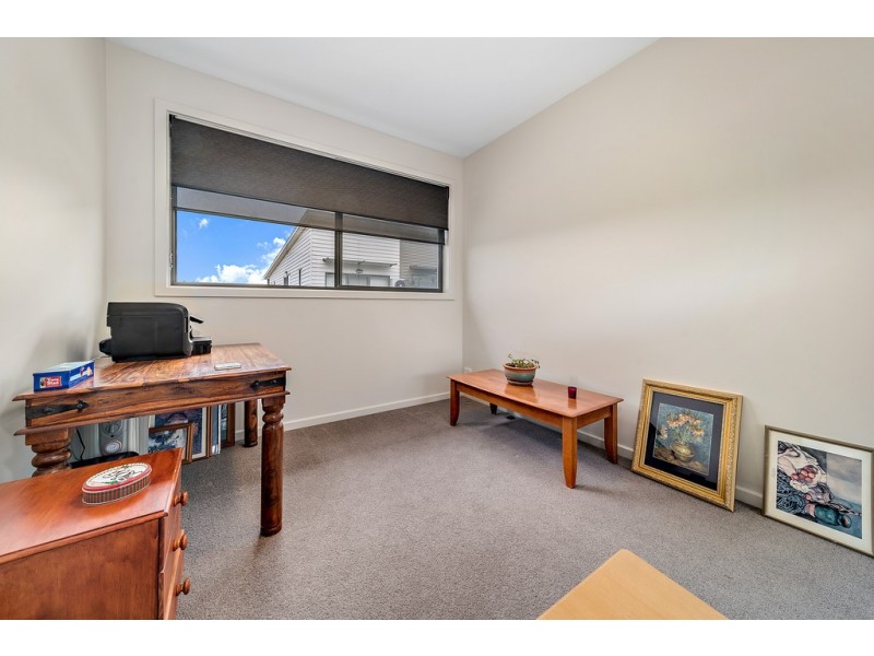 10/11 Wanderlight Avenue, Lawson ACT 2617