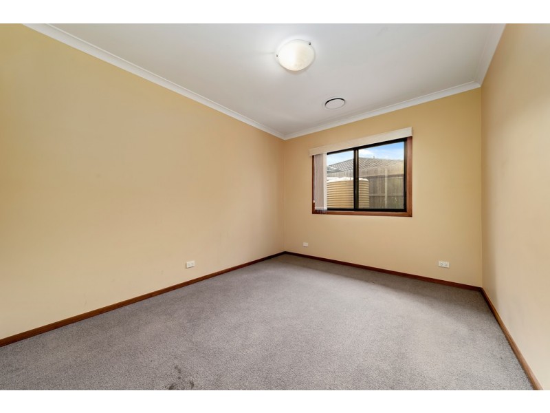 25 Ruth Bedford Street, Franklin ACT 2913