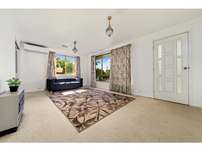 24 Templeton Street, Cook ACT 2614