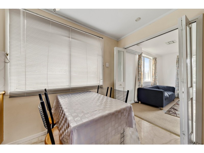 24 Templeton Street, Cook ACT 2614