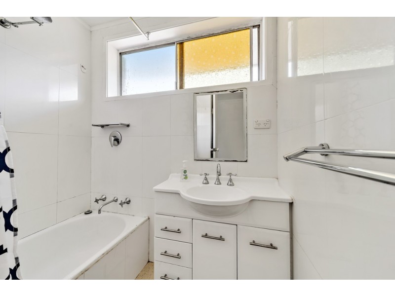 24 Templeton Street, Cook ACT 2614