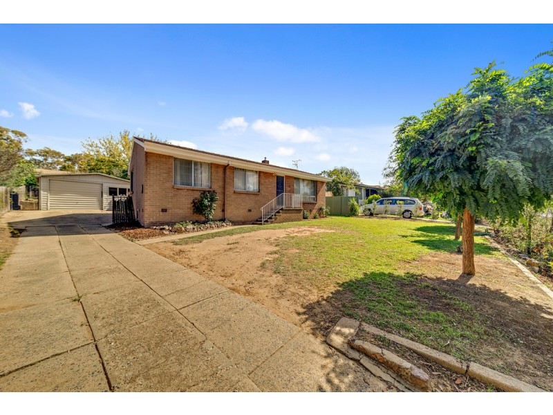 24 Templeton Street, Cook ACT 2614