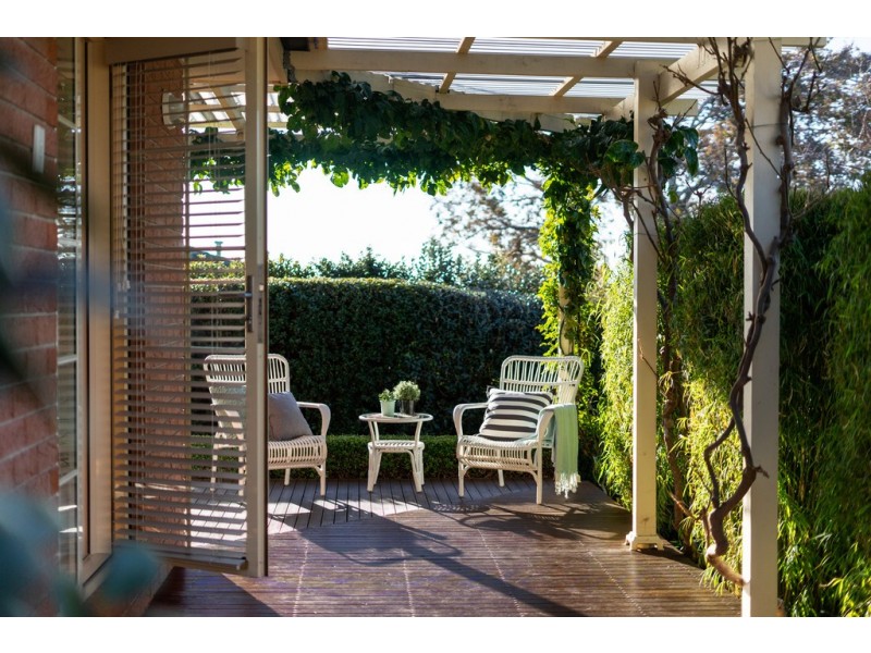 73 Hugh McKay Crescent, Dunlop ACT 2615