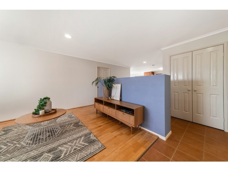 73 Hugh McKay Crescent, Dunlop ACT 2615
