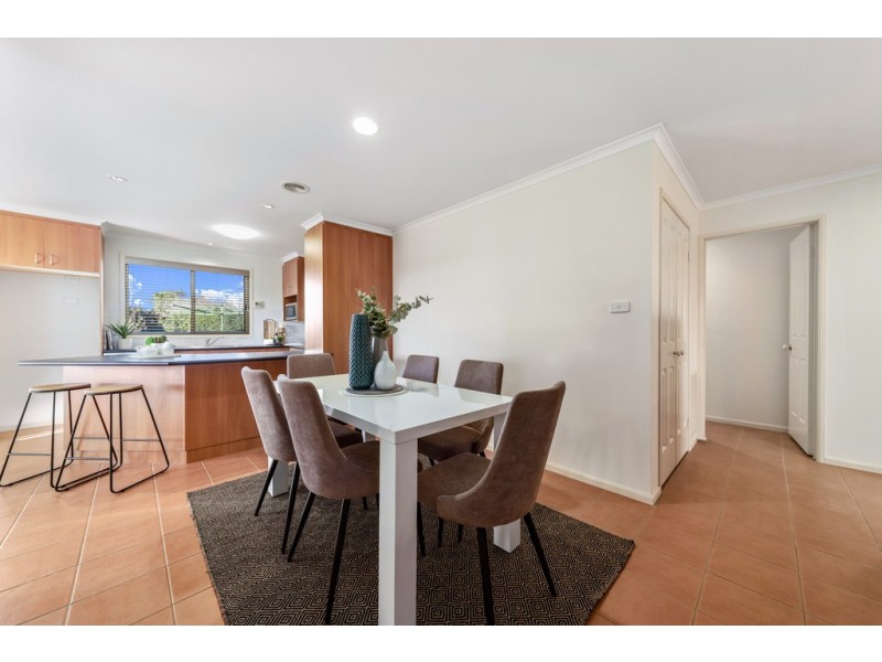 73 Hugh McKay Crescent, Dunlop ACT 2615