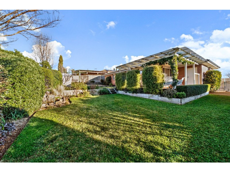 73 Hugh McKay Crescent, Dunlop ACT 2615