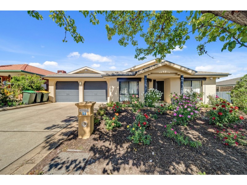 54 Marchant Circuit, Dunlop ACT 2615