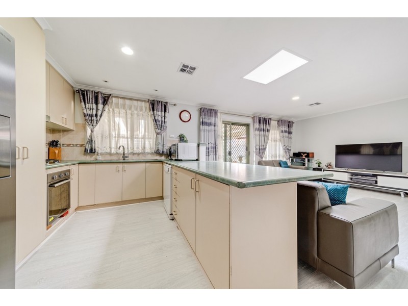 54 Marchant Circuit, Dunlop ACT 2615