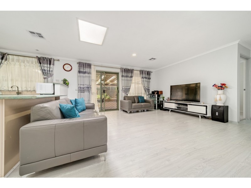 54 Marchant Circuit, Dunlop ACT 2615